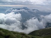 008 Valle Seriana tra le nebbie - Presolana in lontananza